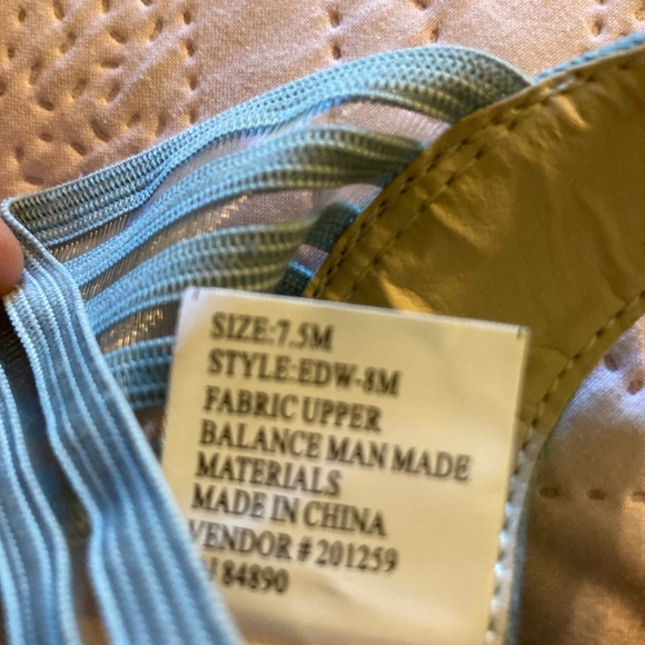 Shoes - Picture 10 of 10